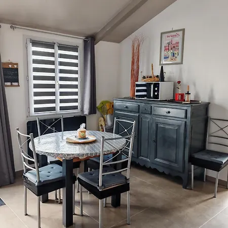 Holiday home Les Boucholeurs Yves